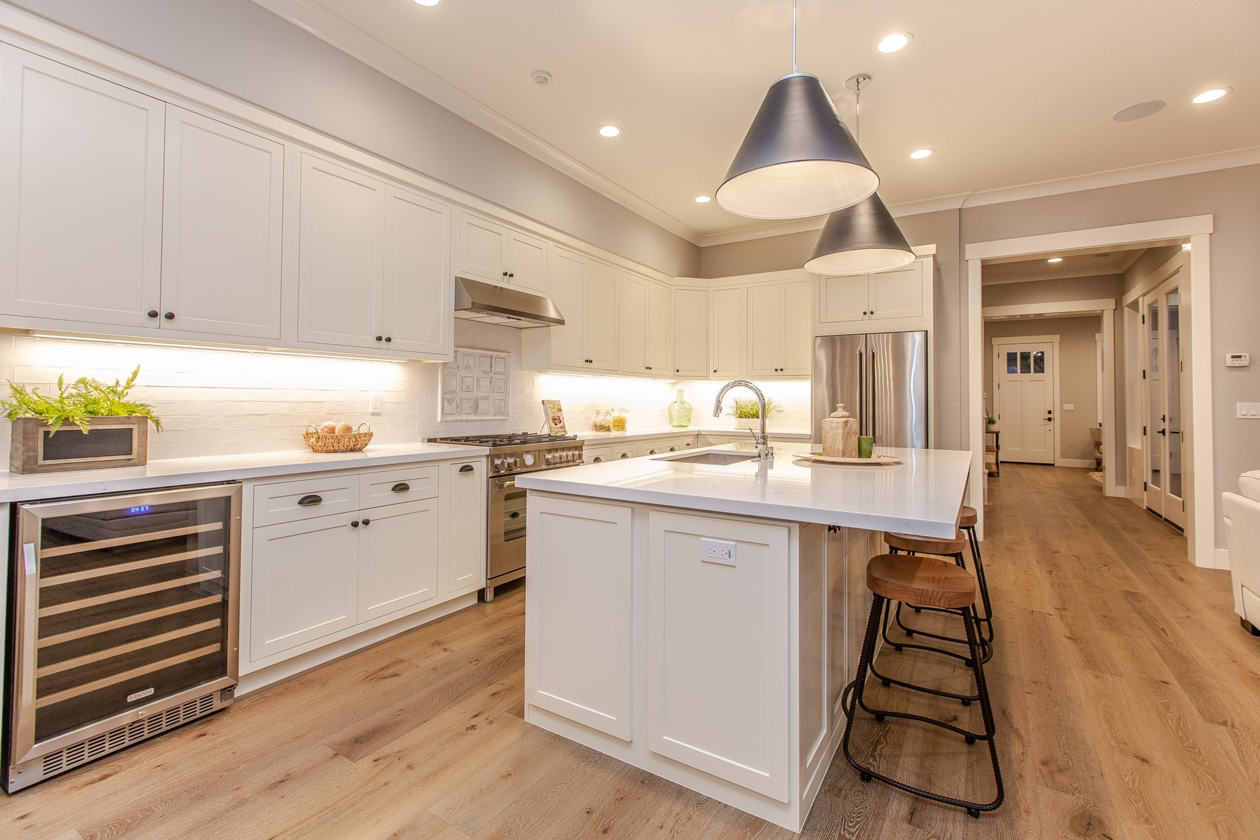 Naglee Avenue 1