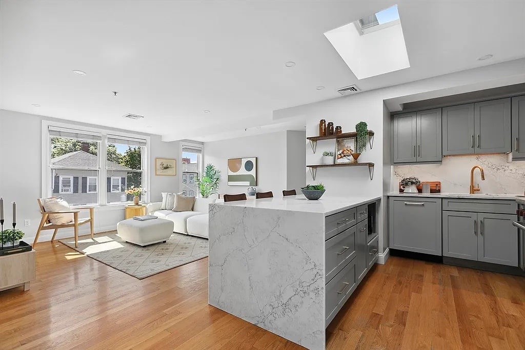 Stunning Top Floor Condo renovation with modern finishes in Washington DC