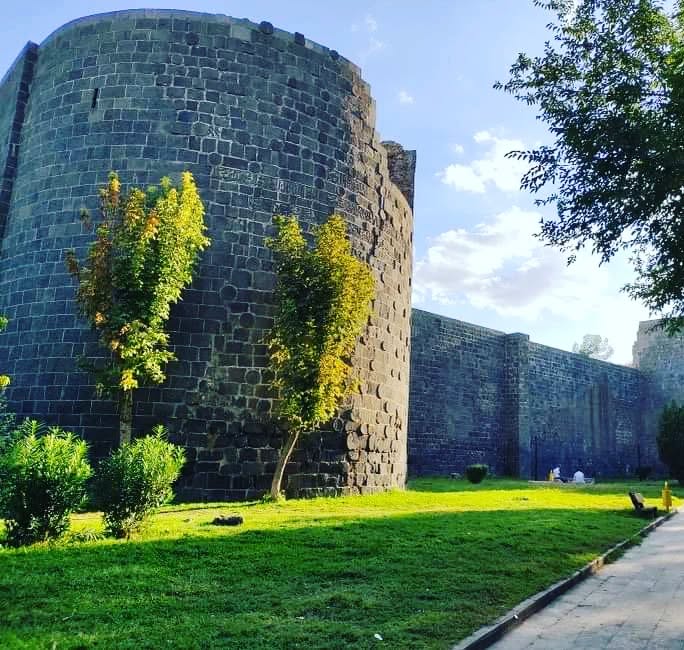 Diyarbakır Surları