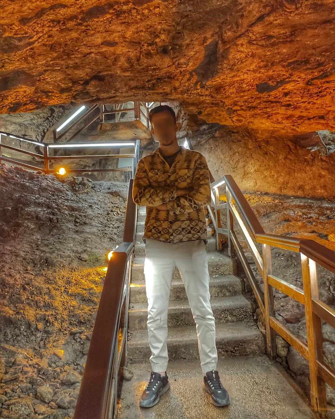 Sulu Mağara (Keskin)