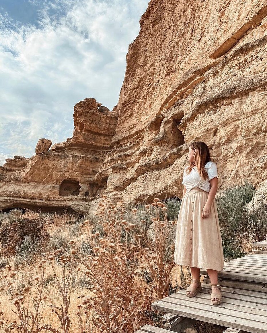 Manazan Mağaraları