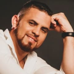 Essiel V. - Kotlin Developer