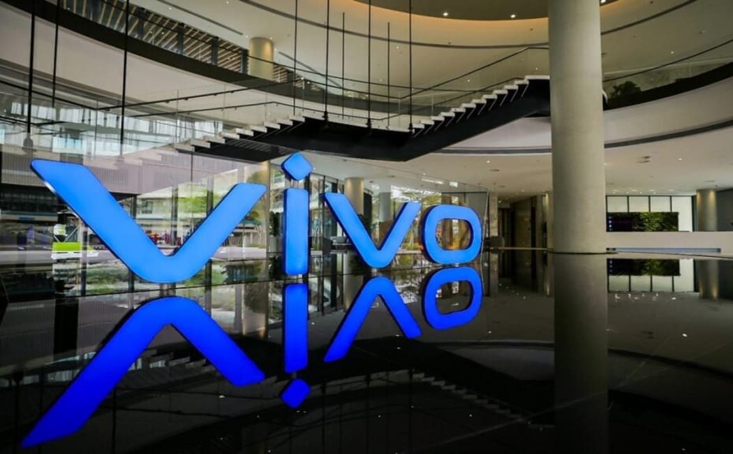 Vivo Pakistan 2025 Price List: Latest Smartphone Prices, X Fold 5, V60 & Y Series