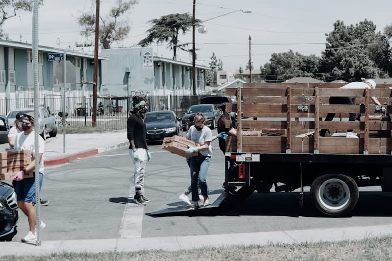 Jornada solidaria: el club juntó alimentos para el comedor del barrio
