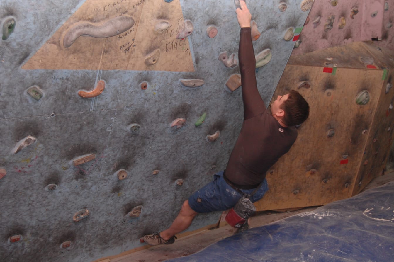 Those big blue pads come in handy for falls.