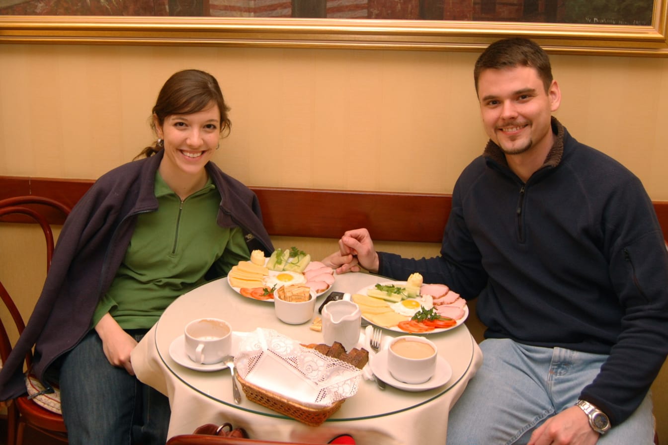 Afterward we enjoyed coffee and lunch at a favorite cafe. It was the perfect place to stop in out of the constantly falling snow.