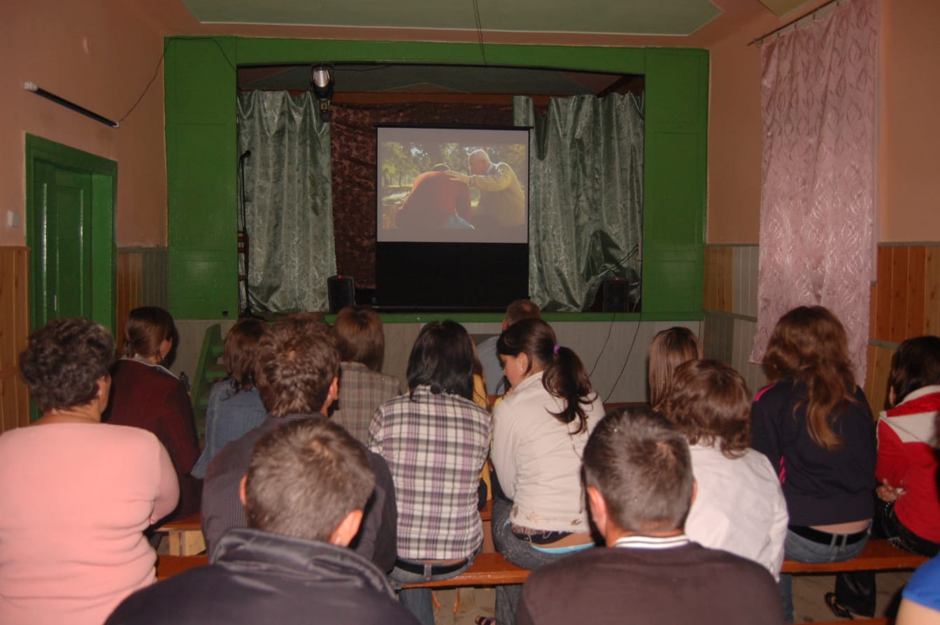 Our most recent Fireproof showing in the village of Tershiv.