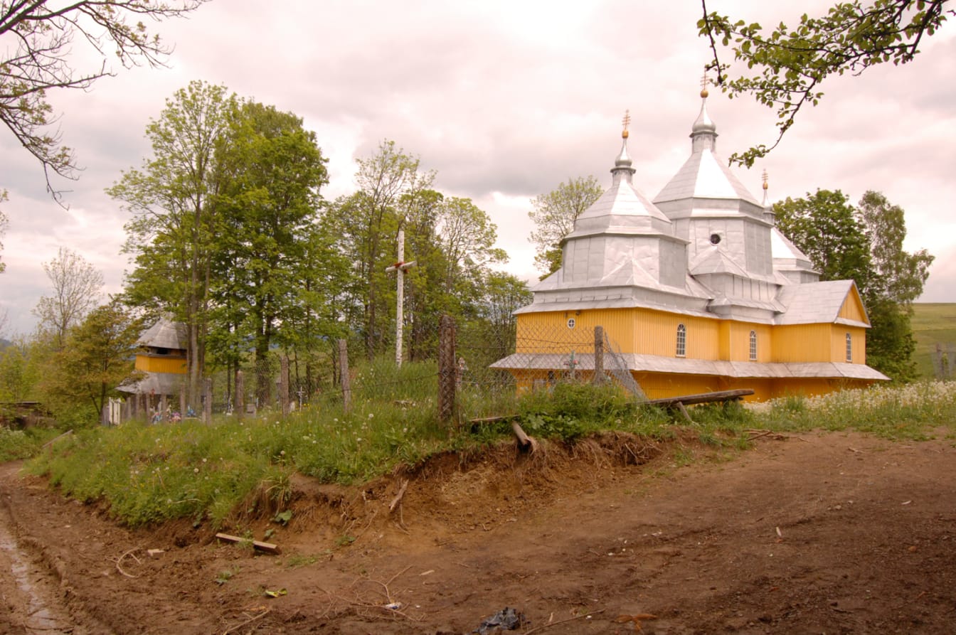 Father Stepan’s church in Khashchovanya