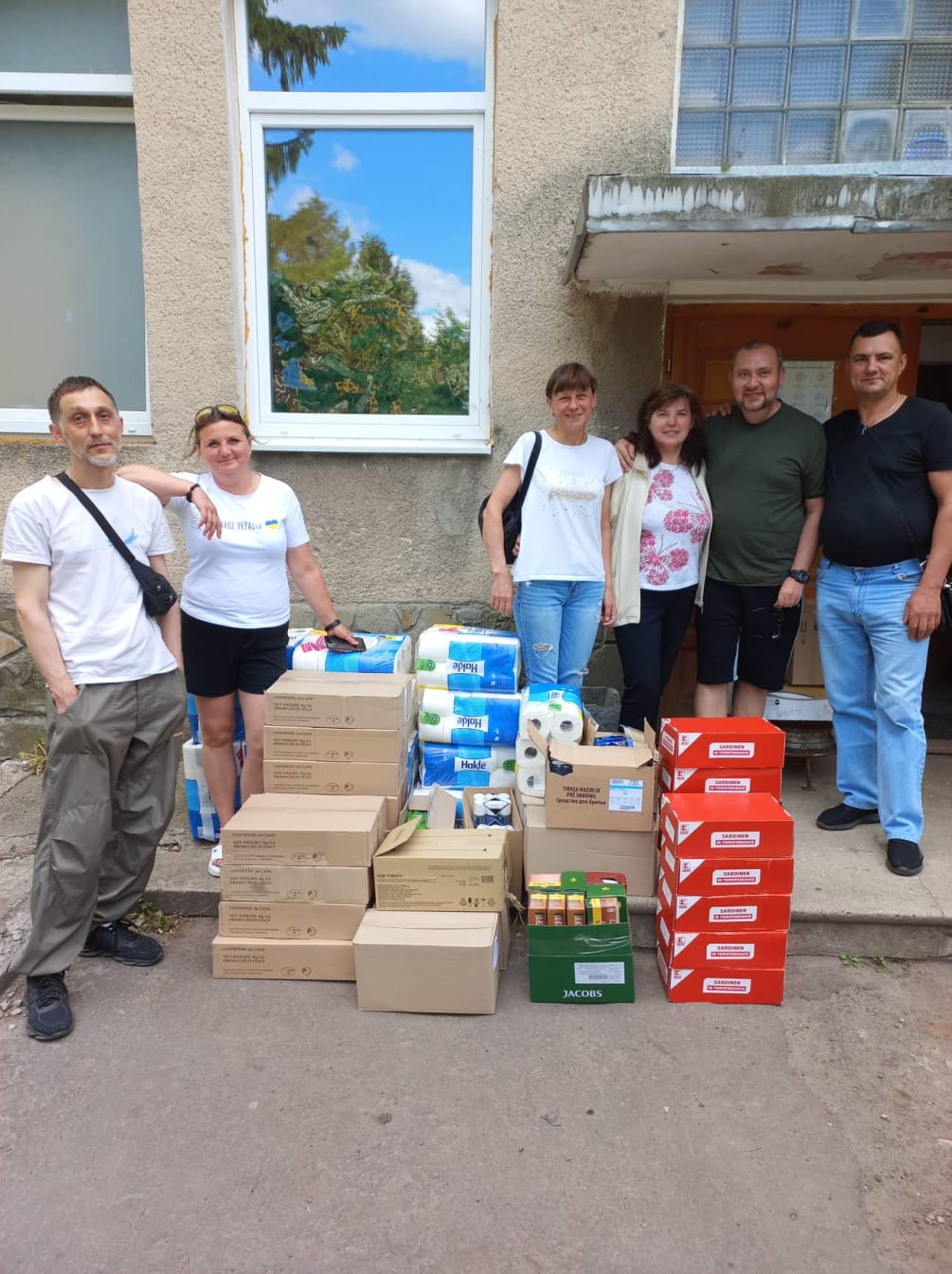 Yura and several of the volunteers at Radekhiv