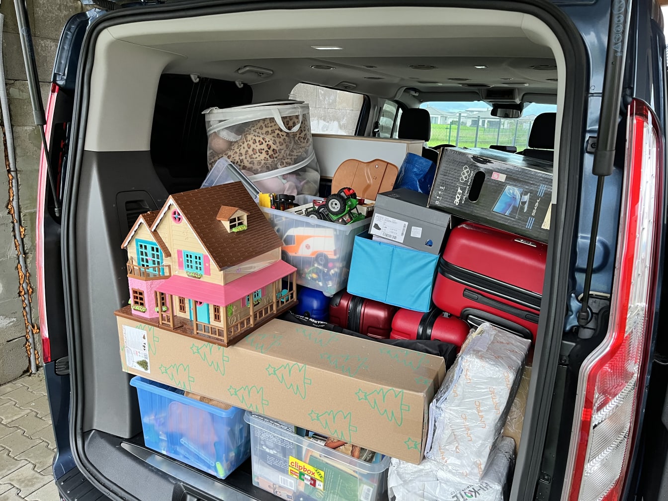 This is how the back of our van looked for our last stuff-transport trip. Today it’s time for another round!