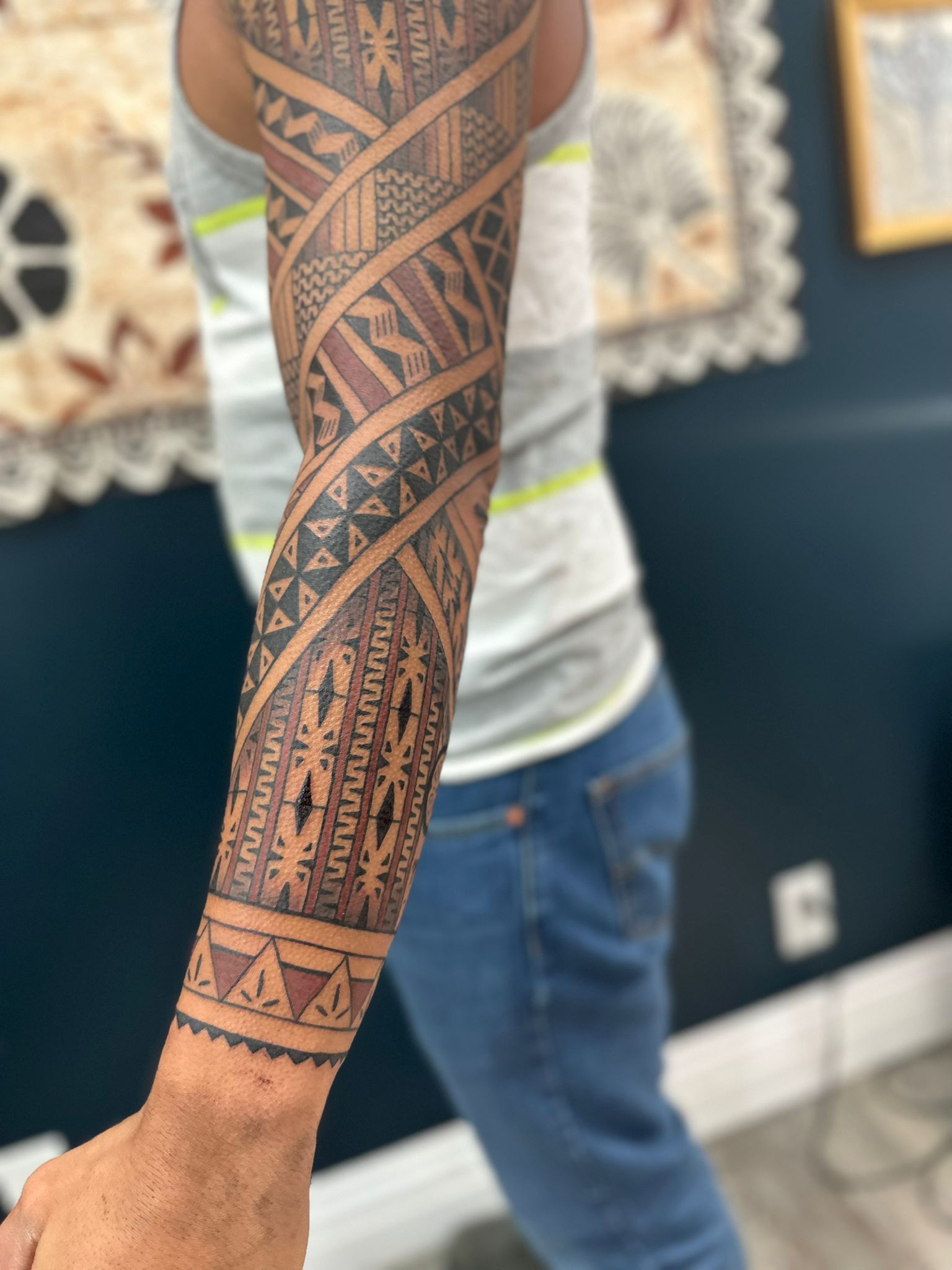 Fijian - Polynesian arm tattoo in color