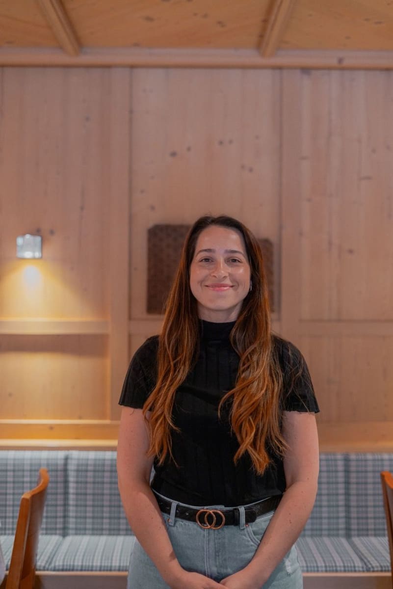 Klaudia - Sunshine in the service of the hotel restaurant