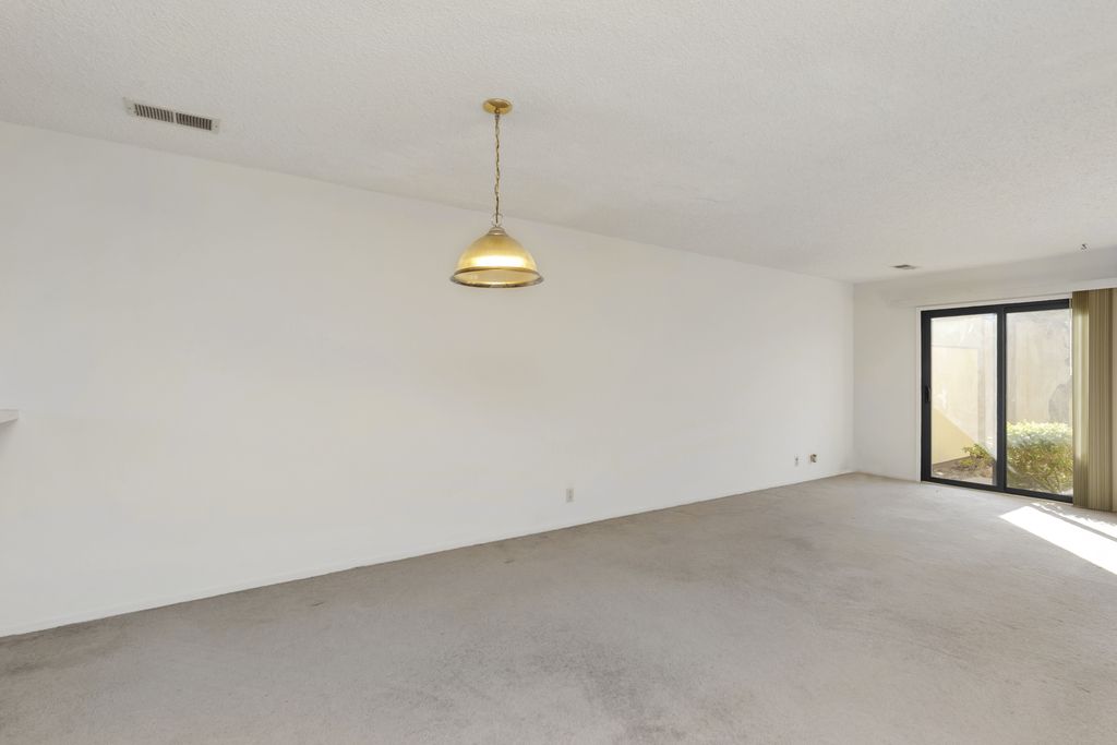3343 Solomon Lane 
