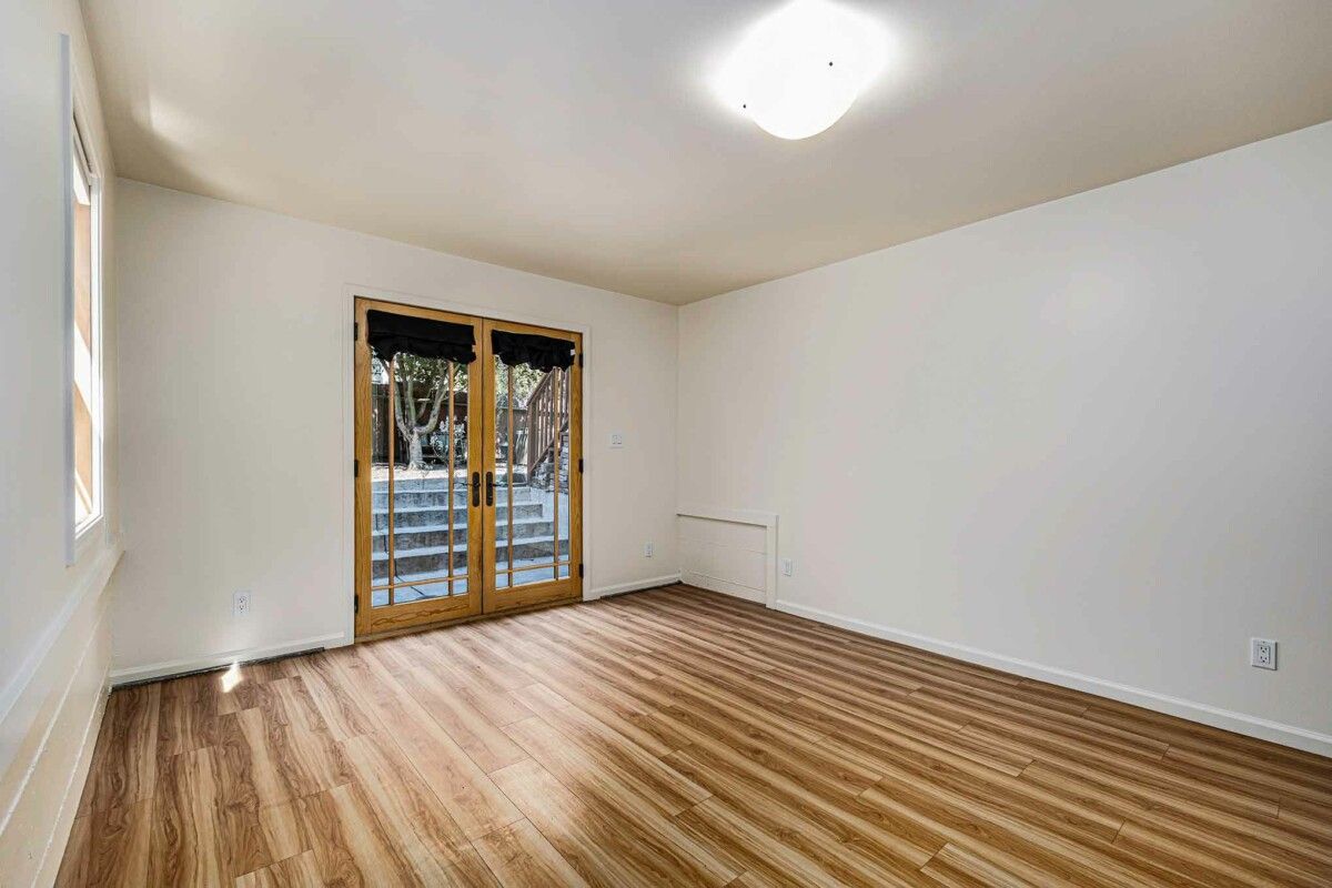 1703 Broadway 