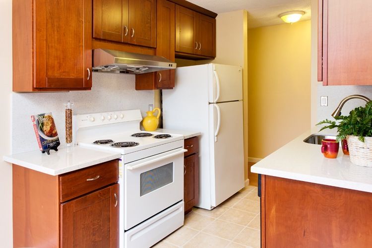567 Oakland Avenue