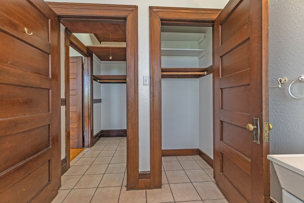 739 Santa Clara Ave #H