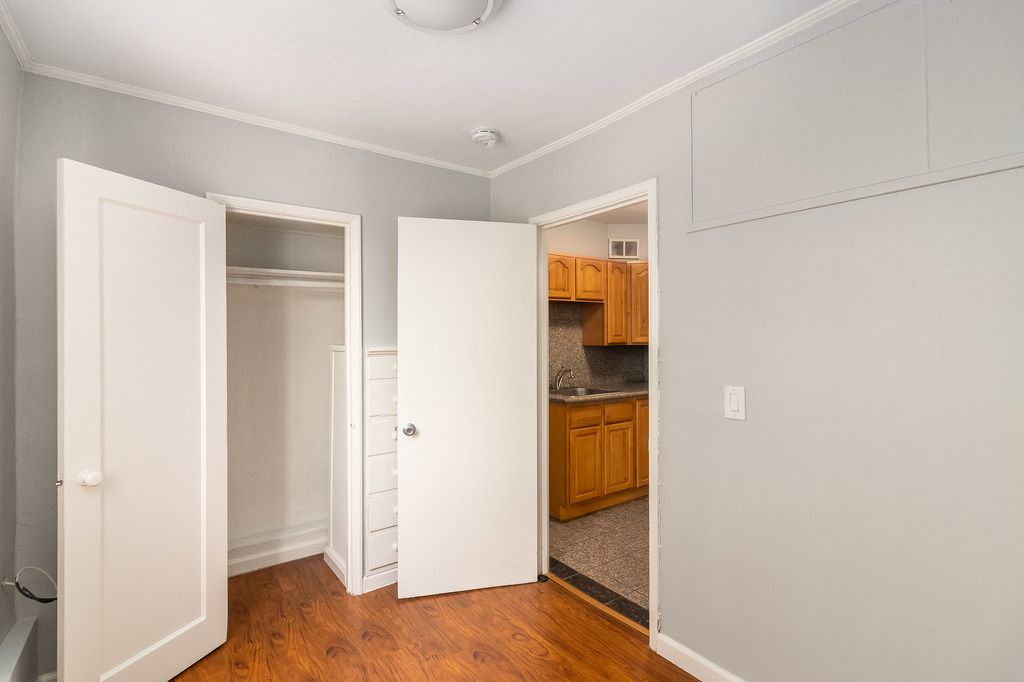 1303 Walnut Street