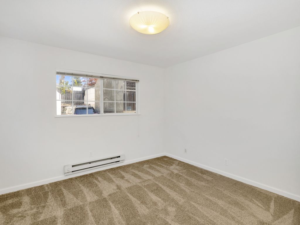863 Walnut St. #D