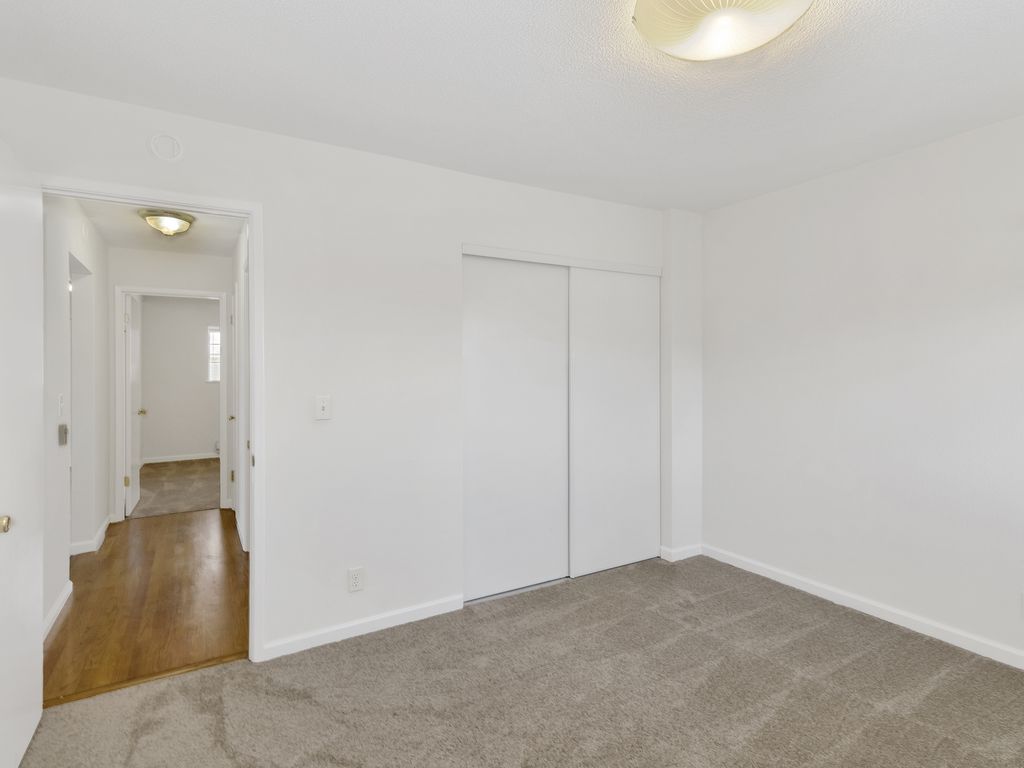 863 Walnut St. #D