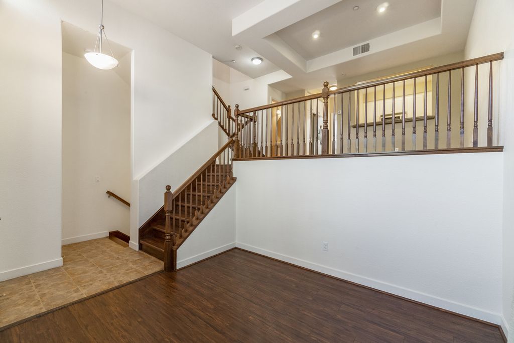 6118 Old Quarry Loop - Oakland