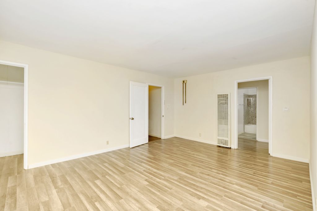 223 Pacific Ave #A