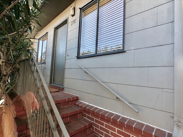 2710 Ivy Dr
