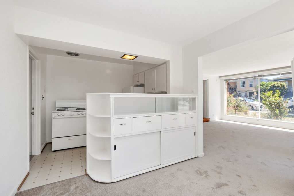 507 Santa Clara Ave #D