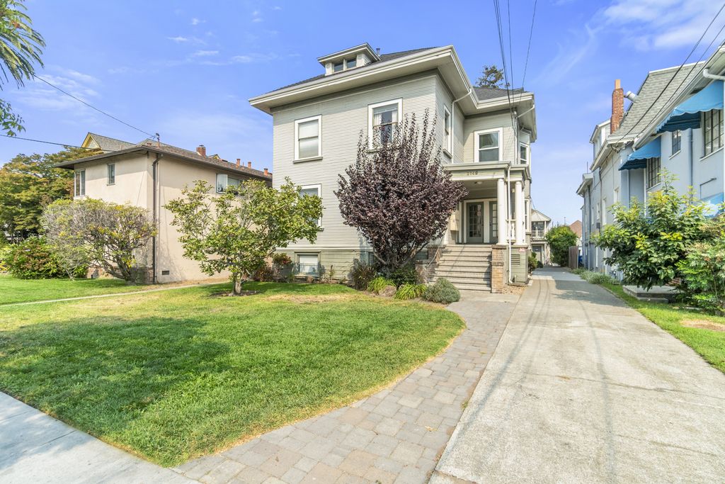 2149 Santa Clara Ave #G