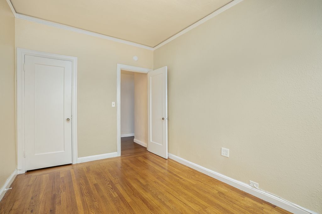 365 Hanover Ave #107