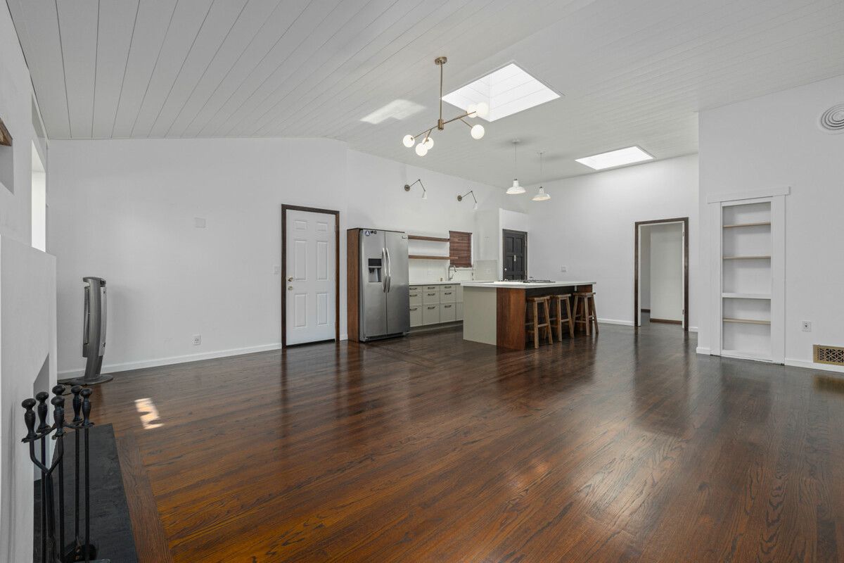 122 Dahlia Drive 