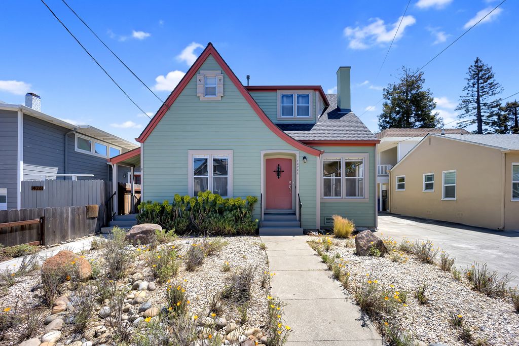 1424 Sherman Ave #A