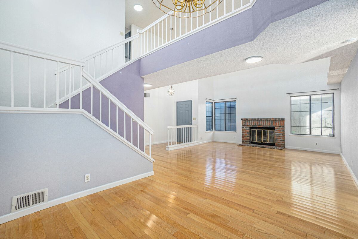 1194 Silva Lane 