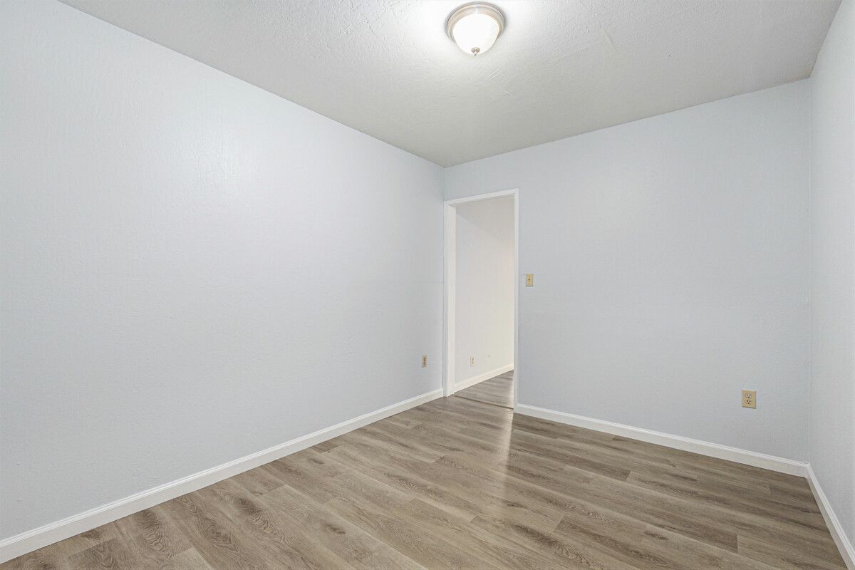 1529 Saint Charles St. #B
