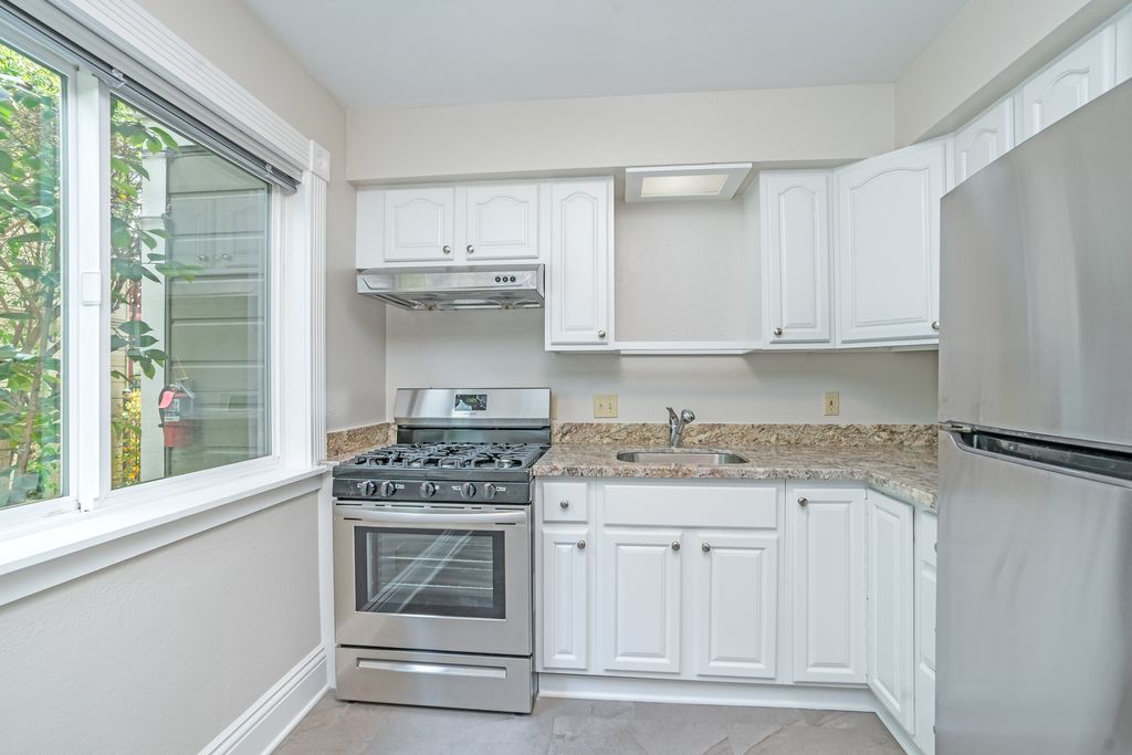 2264 San Jose Ave #D 