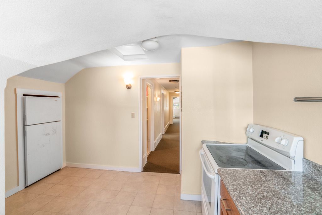 1625 Central Ave #D
