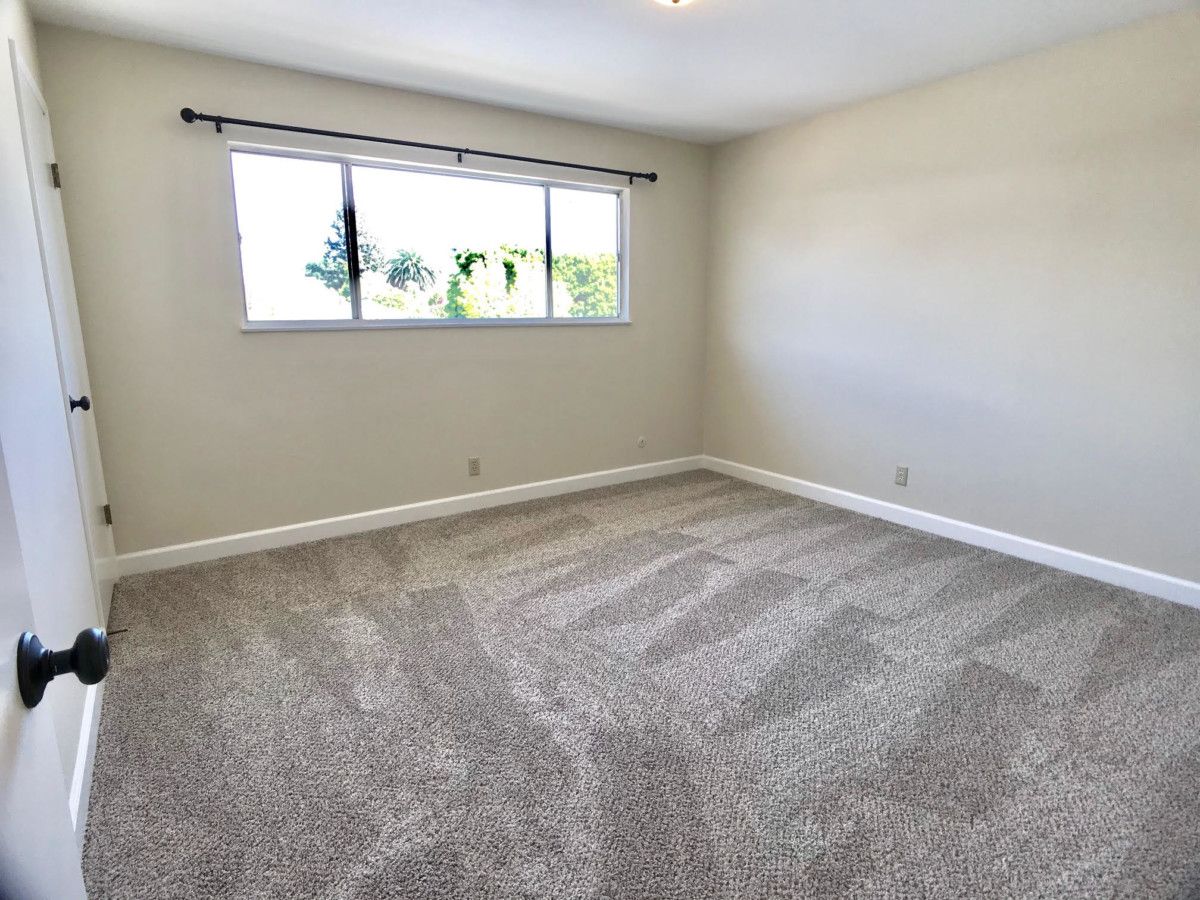 2140 San Antonio C
