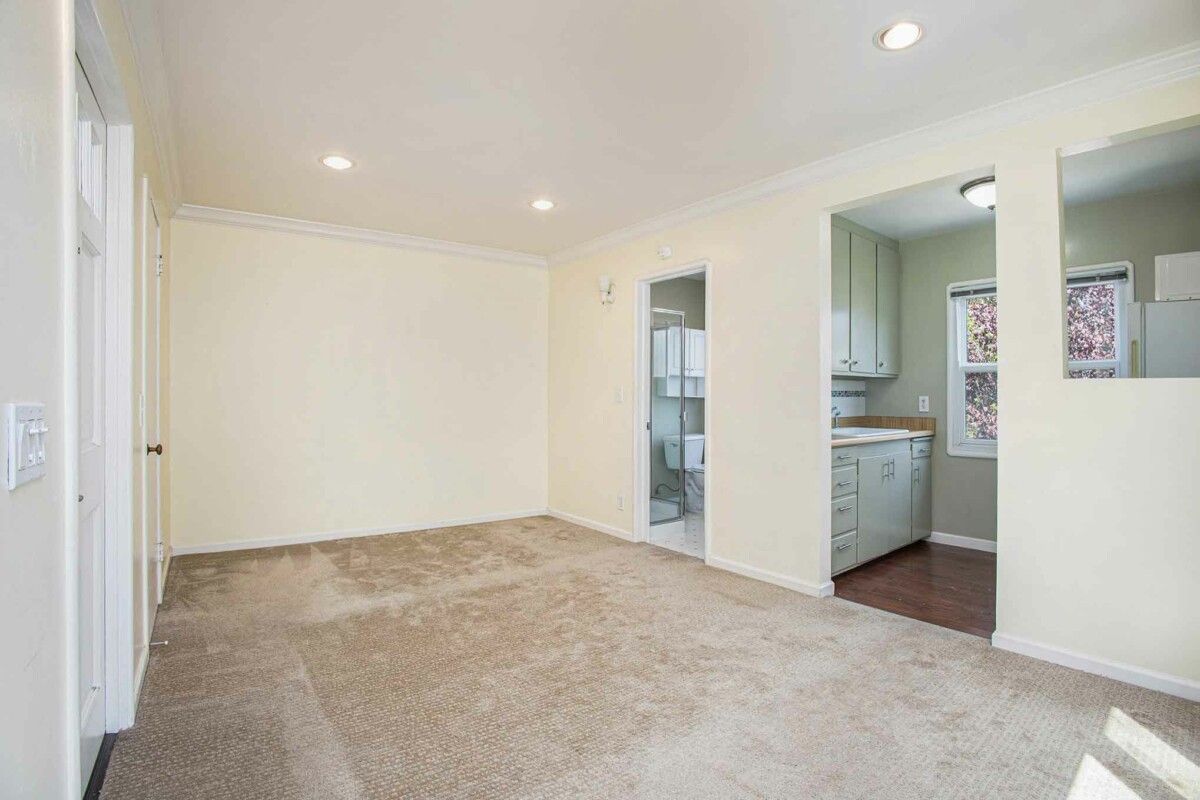 2149 Santa Clara Ave #K
