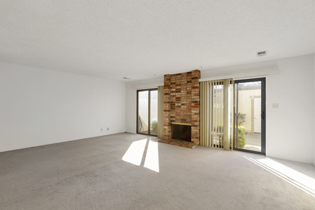 3343 Solomon Lane 