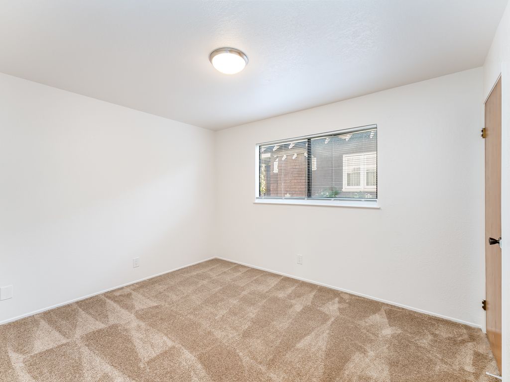 731 Santa Clara Ave #A