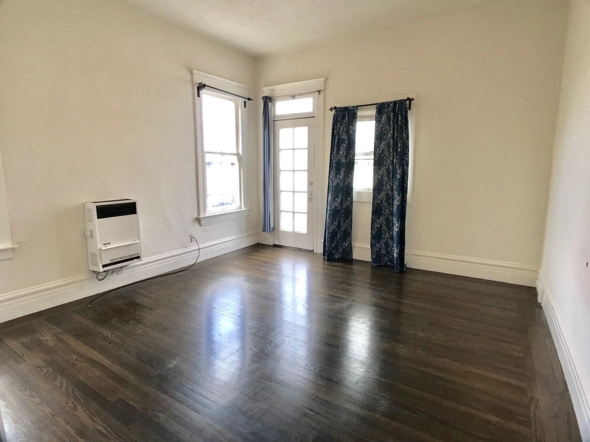 1525 Broadway #2