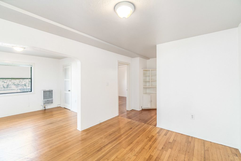 739 Santa Clara Ave #C