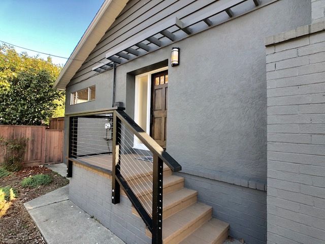 1401 Versailles #A
