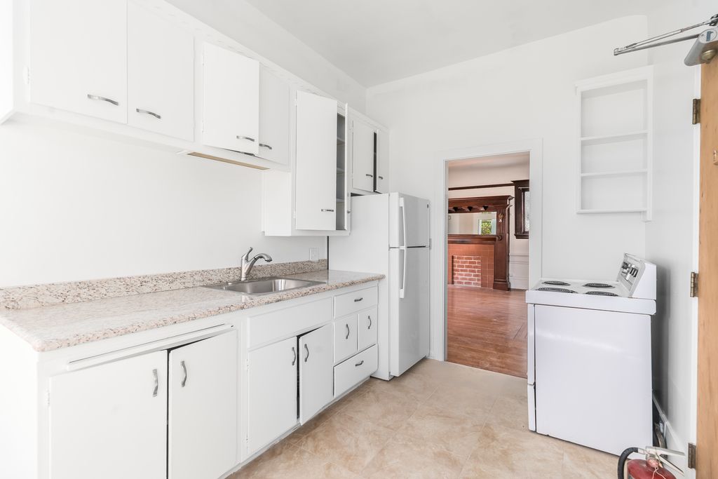 1631 Santa Clara Ave 