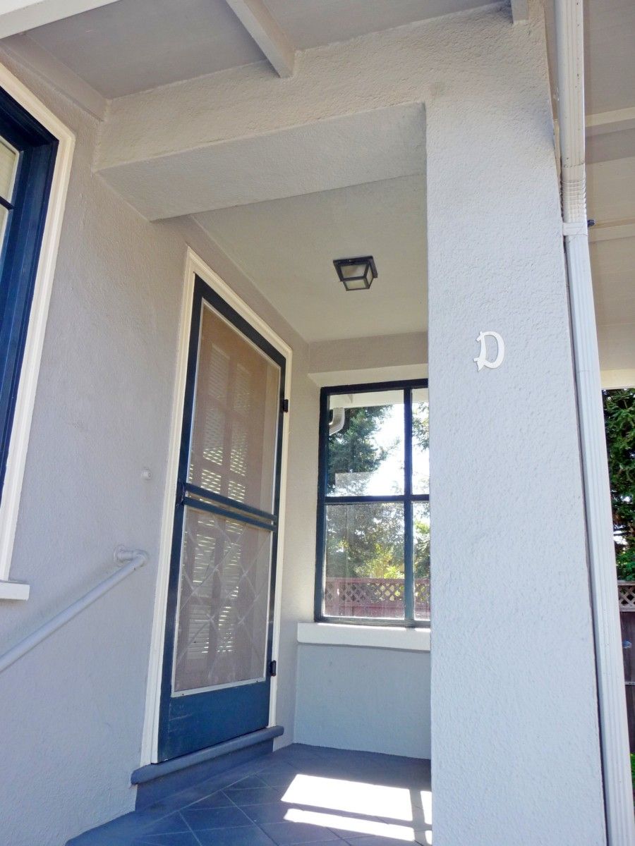 2156 Clinton Avenue #D