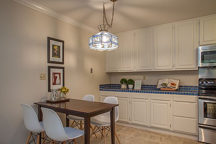 960 Shorepoint Court #204