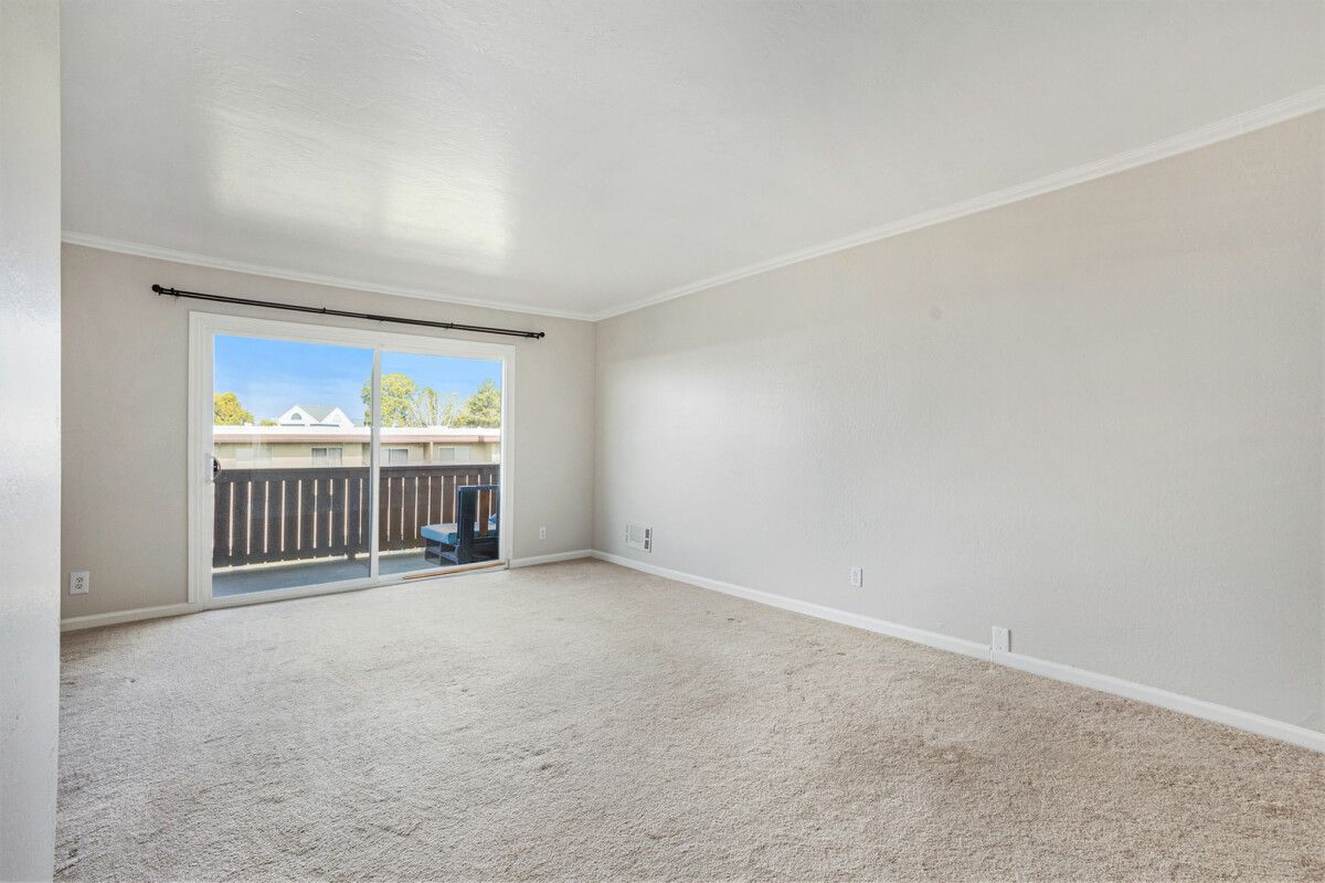 1321 Webster St #D306