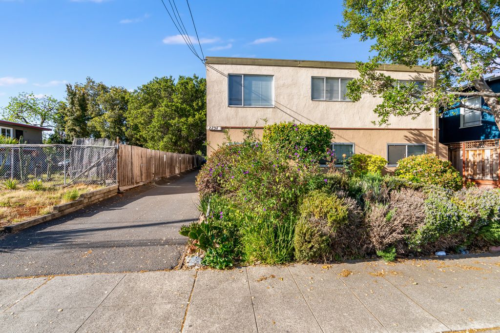 2256 Pacific Ave #H