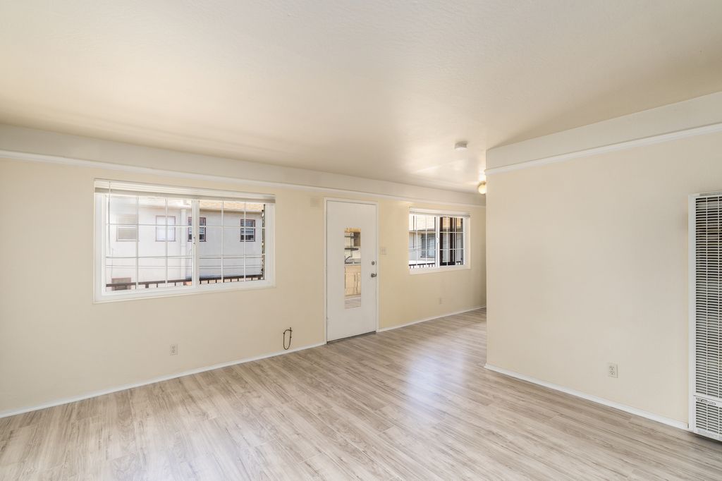 2045 Santa Clara #F