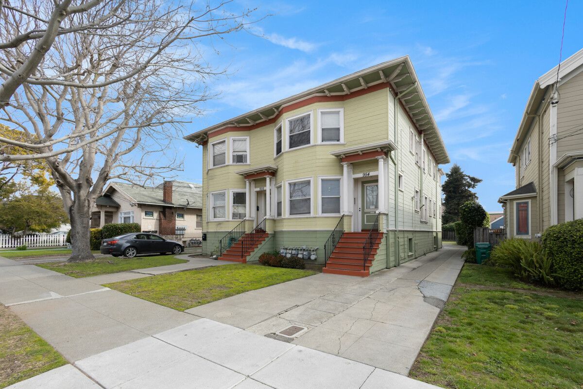 956 Park Street #C