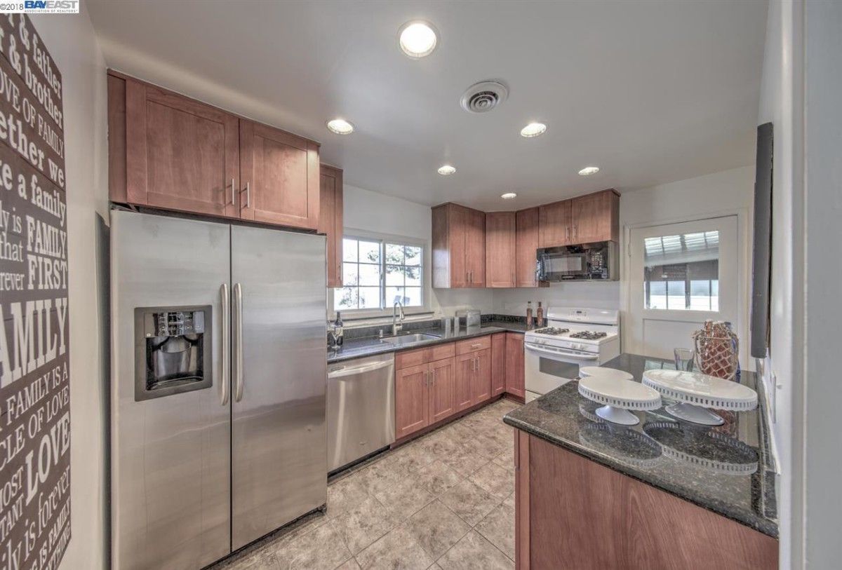 3201 Otis Drive